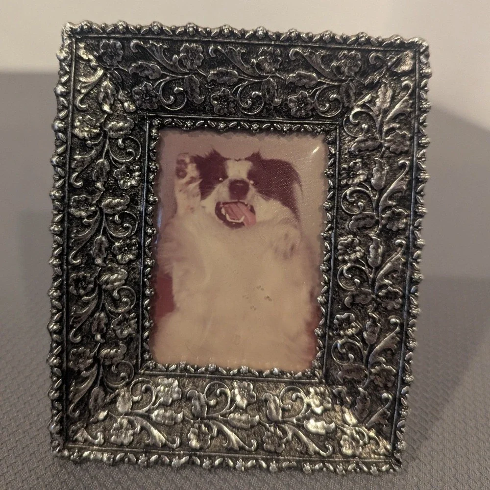 Vintage Ornate Floral Mini Picture Frame Pewter Metal (?) Silver Tone Stamped
